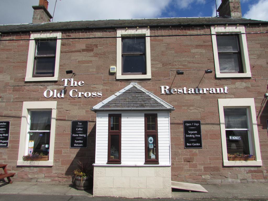 The Old Cross Inn Blairgowrie and Rattray Ngoại thất bức ảnh